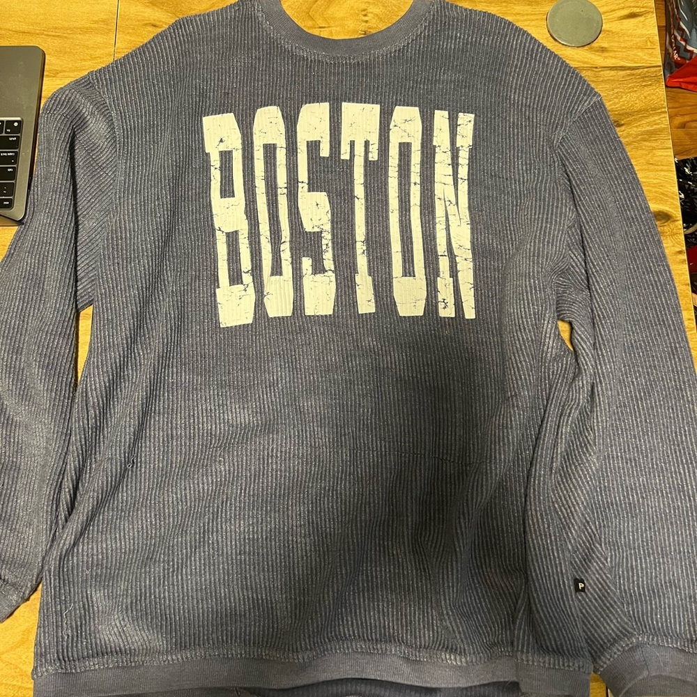 Vintage corded BOSTON crew neck